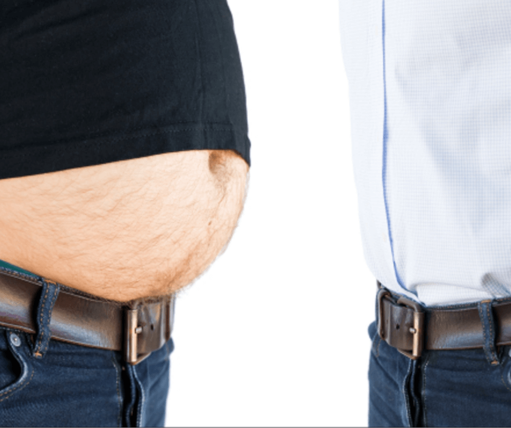 Bauchfett zeigt 2 Männer, einer mit viel bauchfett einer mit muskulösen Bauch